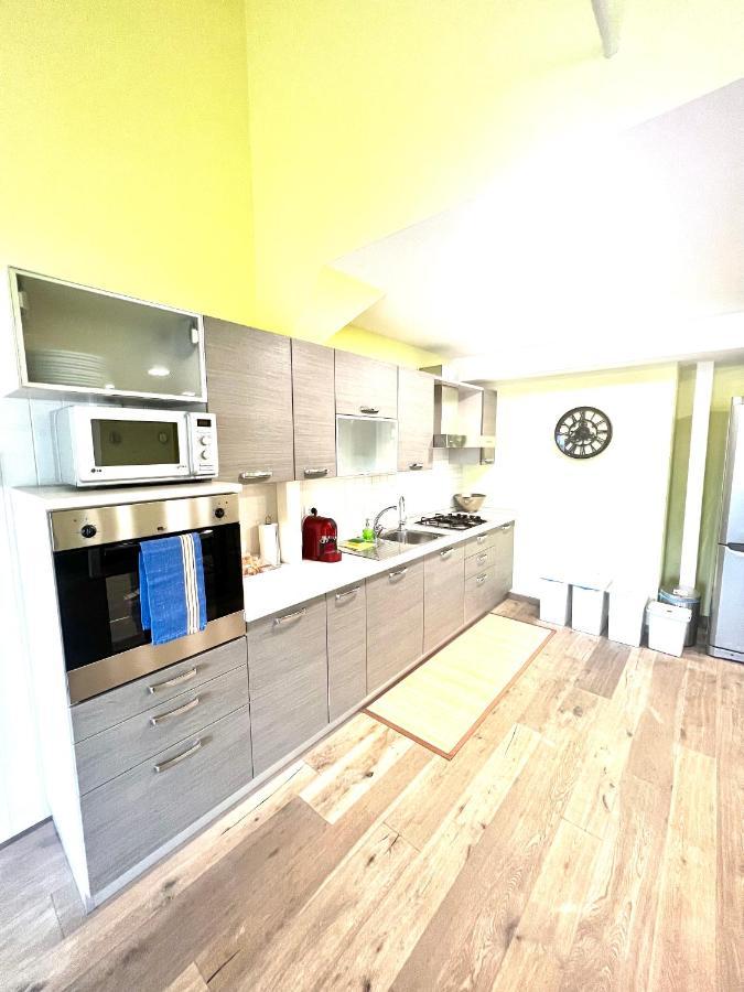Attico Darsena Nuova Apartment Ravenna Bagian luar foto