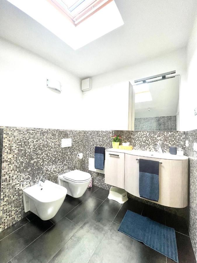 Attico Darsena Nuova Apartment Ravenna Bagian luar foto